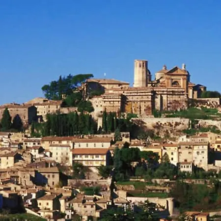 Spacious With Private Pool In Montecampano Mountain View *