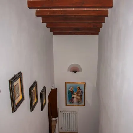 Villa Spacious With Private Pool In Montecampano Mountain View *