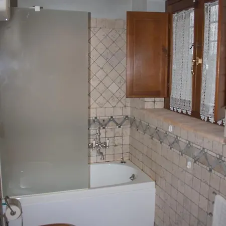 Villa Spacious With Private Pool In Montecampano Mountain View